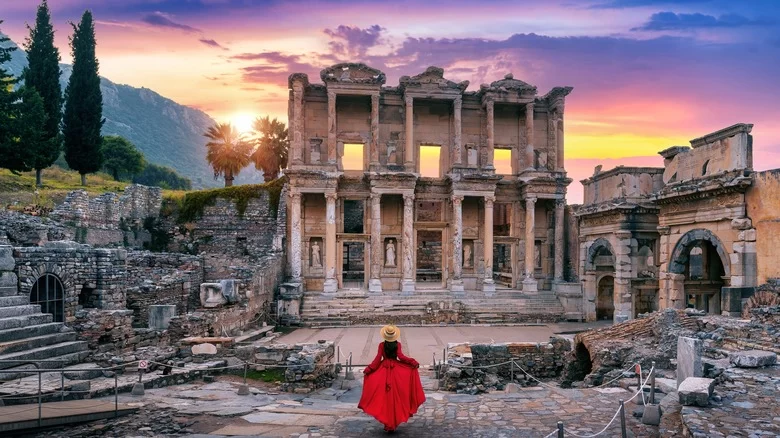 Best Cities for Exploring Ancient Ruins in the Mediterranean: A Traveler's Guide