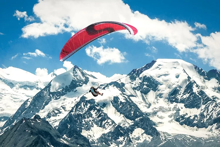 Best Outdoor Adventure Activities in the Swiss Alps: Top Experiences for Thrill-Seekers in 2024